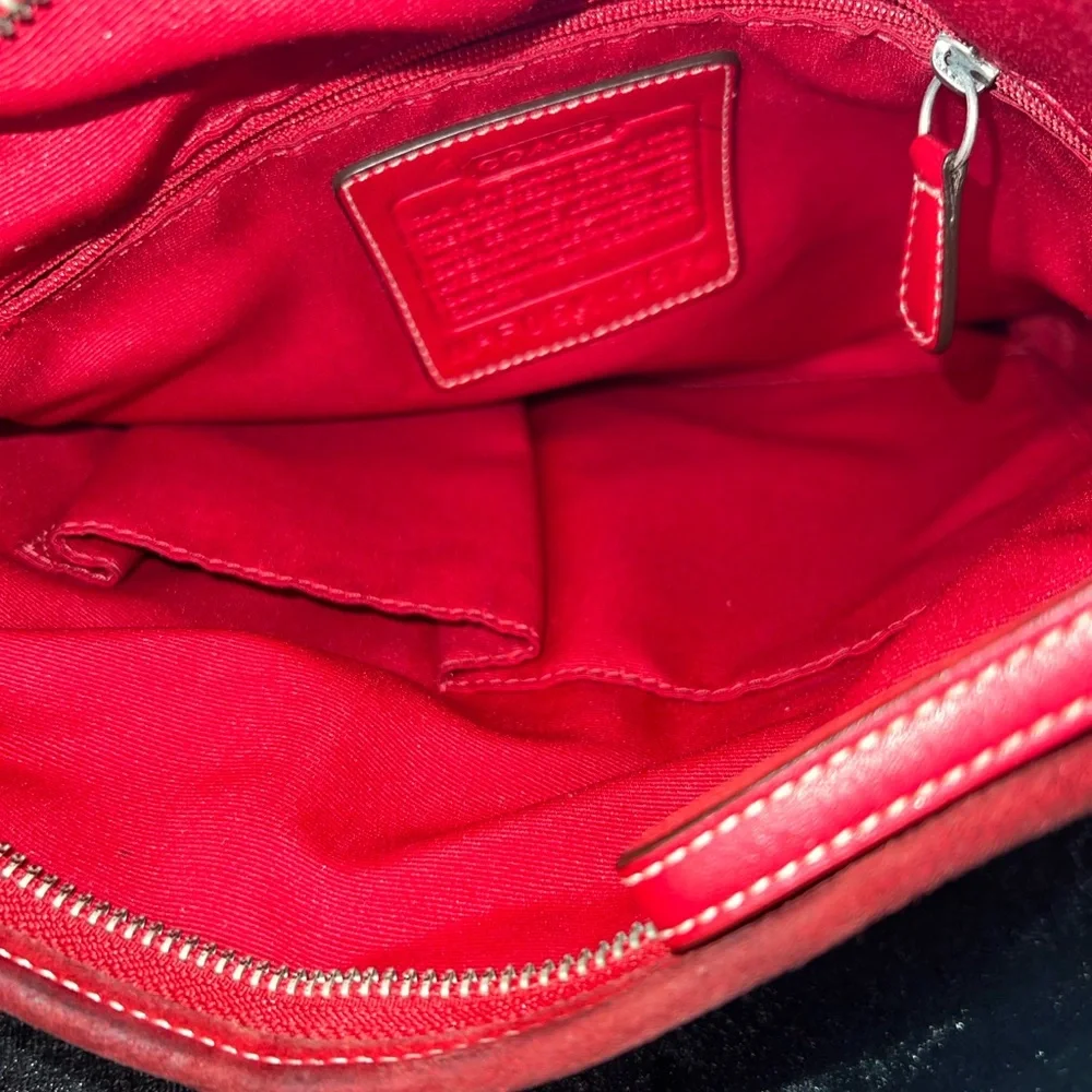 COACH Soho Bag -Red - Picture 3 of 8